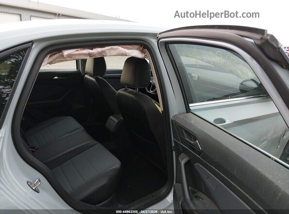 3VW7X7BU5SM028117 2025 VOLKSWAGEN JETTA Gray Widok naklejki z numerem VIN