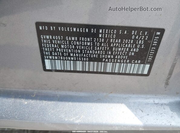 3VWBM7BU0NM015380 2022 VOLKSWAGEN JETTA Silver Widok komory silnika