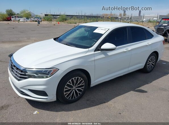 3VWC57BU0MM087549 2021 VOLKSWAGEN JETTA White Առջևի ձախ երեք քառորդ տեսարան