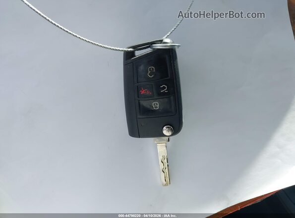 3VWC57BU0MM087549 2021 VOLKSWAGEN JETTA White Առջևի վահանակի տեսք