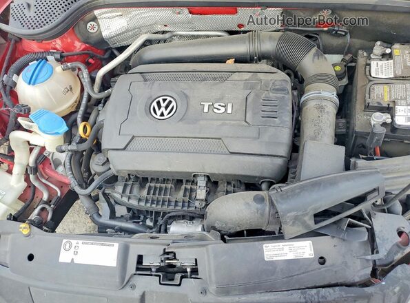 3VWF17ATXHM611264 2017 VOLKSWAGEN BEETLE Красный Вид задней части салона