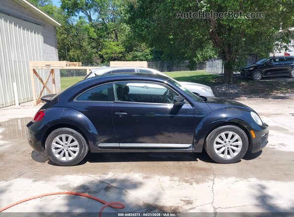 3VWFD7AT1JM721150 2018 VOLKSWAGEN BEETLE Черный Вид задней части салона