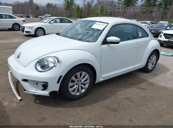 3VWFD7AT1KM715849 2019 VOLKSWAGEN BEETLE White 