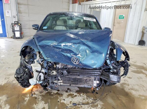 3VWFD7AT2JM705720 2018 VOLKSWAGEN BEETLE Blue Widok z przodu
