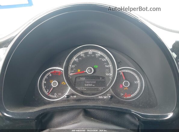 3VWFD7AT7KM712759 2019 VOLKSWAGEN BEETLE Blue 