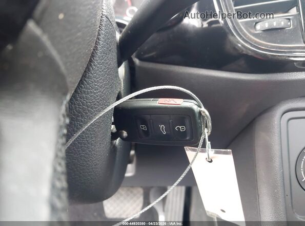 3VWFD7AT7KM712759 2019 VOLKSWAGEN BEETLE Blue 
