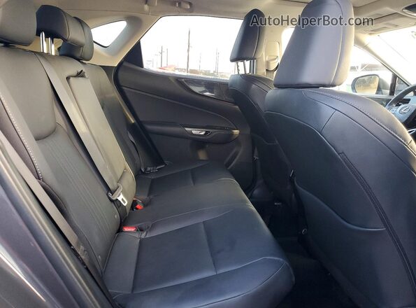 2T2GKCEZ7SC041067 2025 LEXUS NX Gray Widok komory silnika