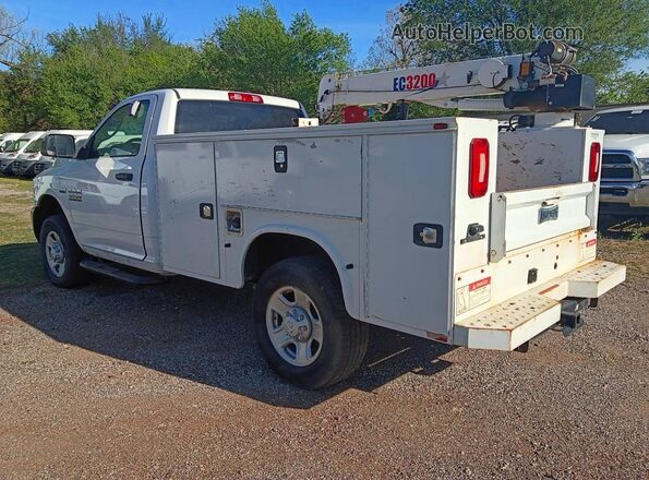 3C7WR3AJ7JG220535 2018 RAM 3500 White 