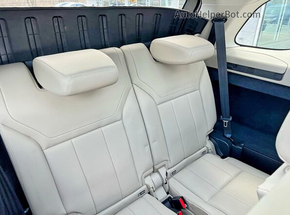 SALRR2RV6JA060070 2018 LAND ROVER DISCOVERY Blue Панорамний вид салону 360°