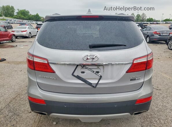 KM8SRDHF5GU158640 2016 HYUNDAI SANTA FE Silver Widok z tyłu
