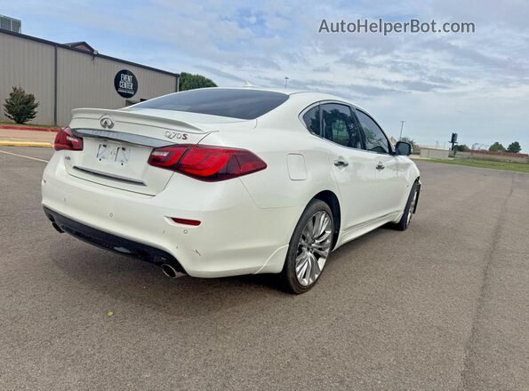 JN1BY1AR2JM220919 2018 INFINITI Q70 Белый Вид спереди