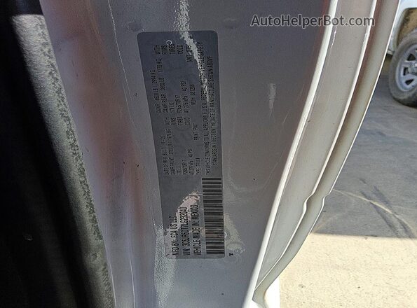 3C6JR6DT7LG232040 2020 RAM 1500 White 