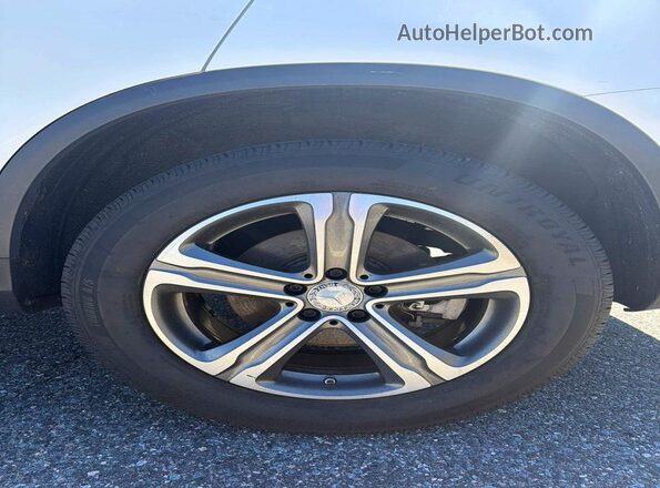 WDC0G4KB4HF136989 2017 MERCEDES-BENZ GLC-CLASS White 
