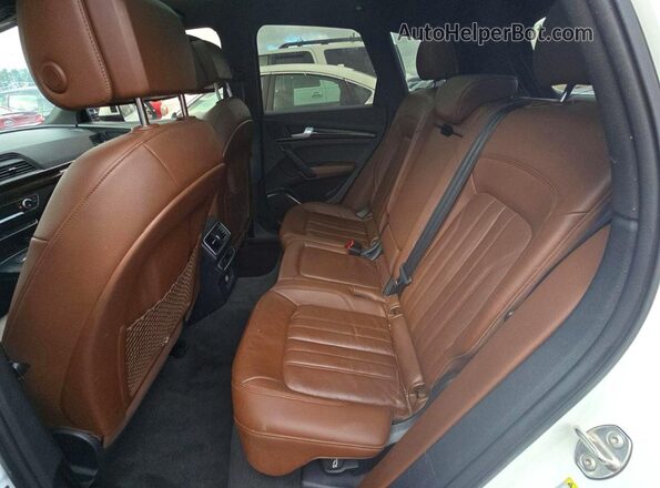 WA1ANAFY5K2141656 2019 AUDI Q5 White 