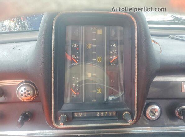 190DC041139D 1963 MERCEDES-BENZ 190 Белый Вид задних сидений