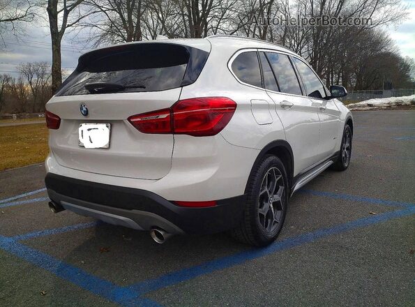 WBXHT3C3XGP880243 2016 BMW X1 White Вид спереду