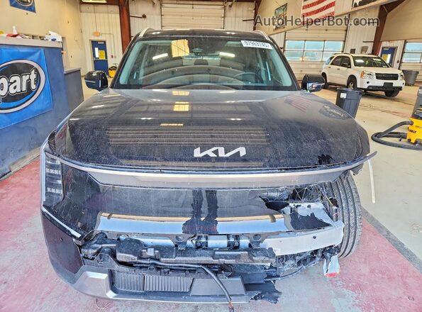 5XYAFFS51TG006807 2026 KIA EV9 Black Widok z przodu