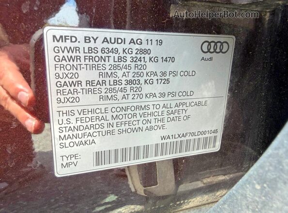WA1LXAF70LD001045 2020 AUDI Q7 Фиолетовый Вид задней части салона