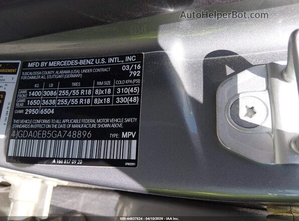 4JGDA0EB5GA748896 2016 MERCEDES-BENZ GLE 300D Silver ძრავის განყოფილების ხედი