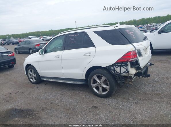 4JGDA5HB8JB011329 2018 MERCEDES-BENZ GLE 350 White Widok wnętrza 360 stopni