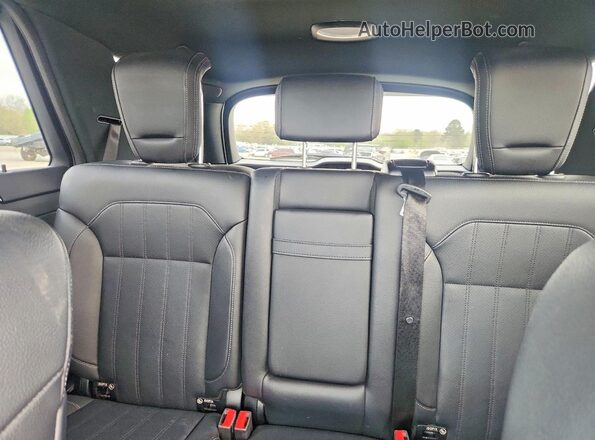 4JGDA5JB6JB165533 2018 MERCEDES-BENZ GLE White Вид задніх сидінь