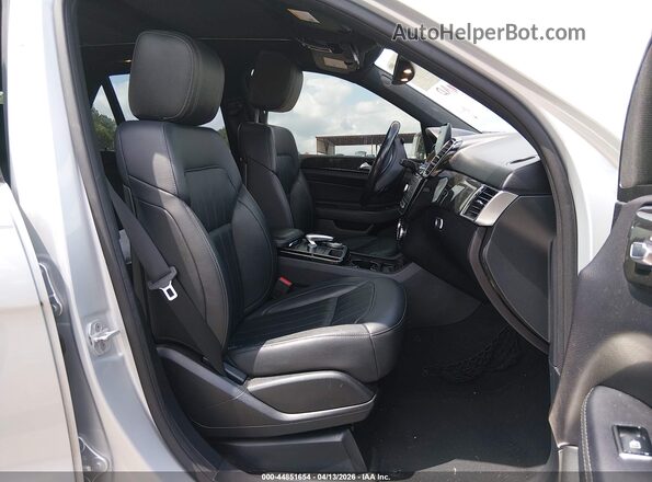 4JGDA5JB7GA736106 2016 MERCEDES-BENZ GLE 350 Silver Front interior view