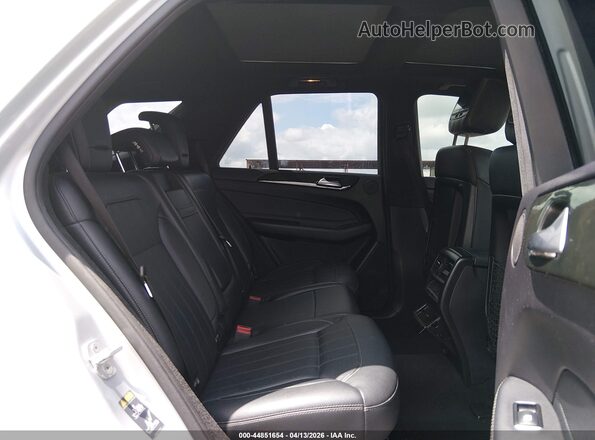 4JGDA5JB7GA736106 2016 MERCEDES-BENZ GLE 350 Silver VIN sticker view