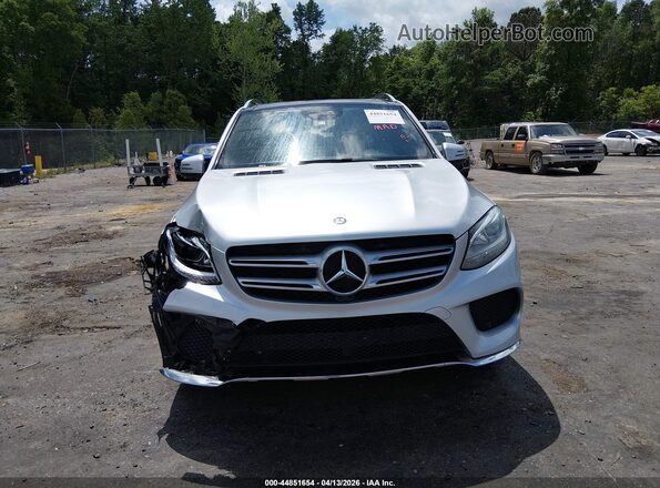 4JGDA5JB7GA736106 2016 MERCEDES-BENZ GLE 350 Silver Rear interior view