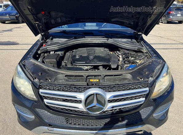 4JGDA5JB9JB137192 2018 MERCEDES-BENZ GLE Black Առջևի վահանակի տեսք