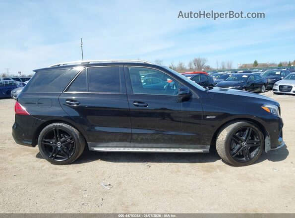 4JGDA6EB7JB049757 2018 MERCEDES-BENZ AMG GLE 43 Black Սալոնի հետևի տեսք