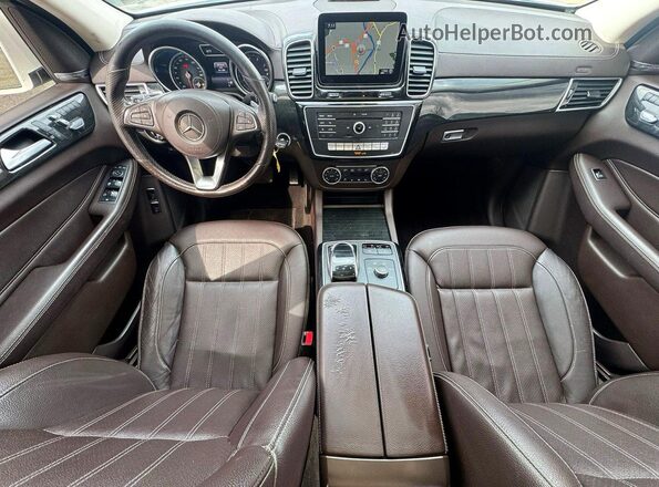 4JGDF6EE0HA758073 2017 MERCEDES-BENZ GLS White Vista del cuadro de instrumentos