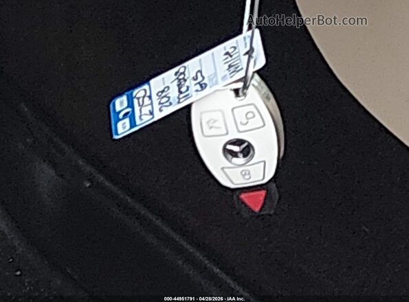 4JGDF6EE1JB043285 2018 MERCEDES-BENZ GLS 450 White Вид панелі приладів