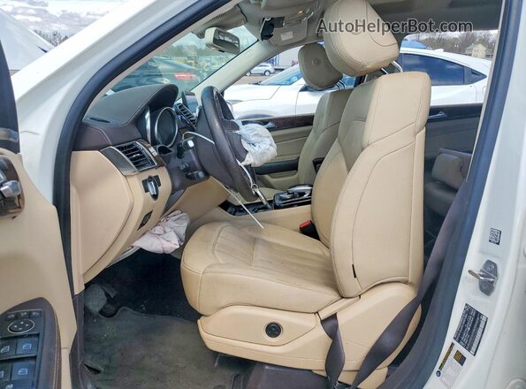 4JGDF6EE5KB236623 2019 MERCEDES-BENZ GLS White Սալոնի դիմացի տեսք