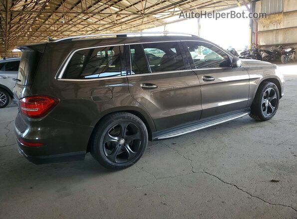 4JGDF6EE7HA815983 2017 MERCEDES-BENZ GLS Коричневый Задняя правая четверть