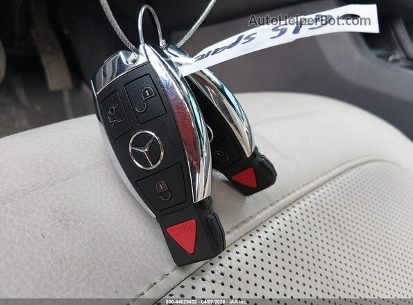 4JGDF6EE7HA832556 2017 MERCEDES-BENZ GLS 450 Silver Vista del salpicadero