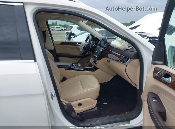 4JGDF6EE8KB219489 2019 MERCEDES-BENZ GLS 450 White Front interior view