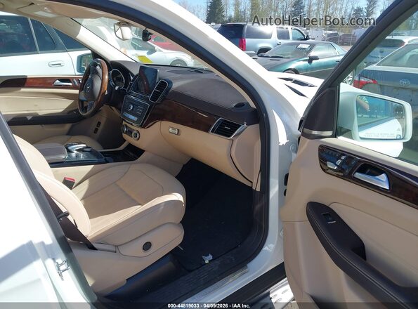 4JGDF6EE9JB156773 2018 MERCEDES-BENZ GLS 450 White Вид салону спереду