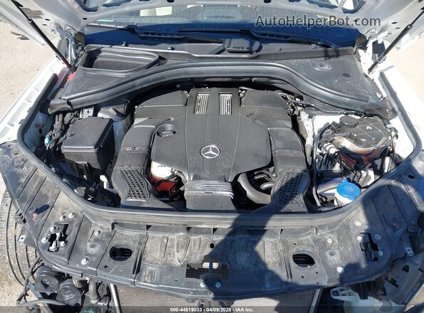 4JGDF6EE9JB156773 2018 MERCEDES-BENZ GLS 450 White Вид ззаду