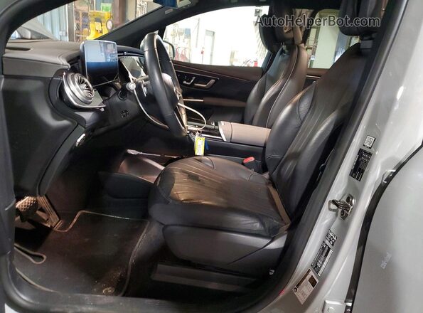 4JGDM2EB0PA015593 2023 MERCEDES-BENZ EQS Silver Вид салону спереду