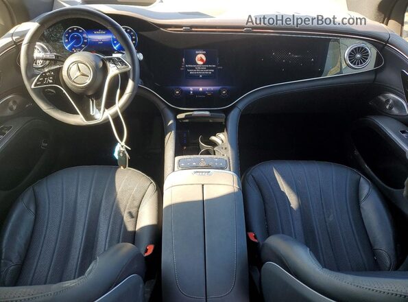 4JGDM2EB4RA032304 2024 MERCEDES-BENZ EQS Серебряный Вид панели приборов