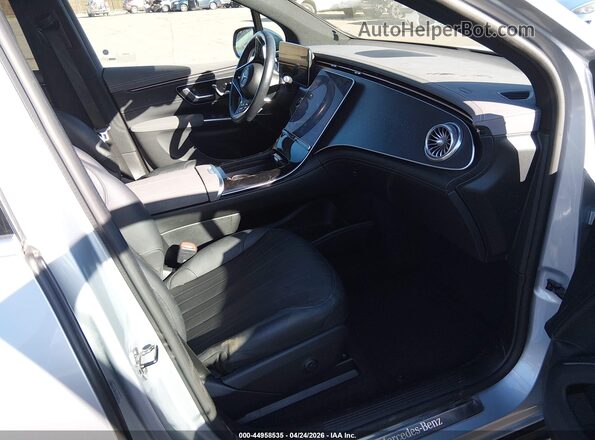 4JGDM2EB8PA021335 2023 MERCEDES-BENZ EQS 450 SUV Silver წინა სალონის ხედი