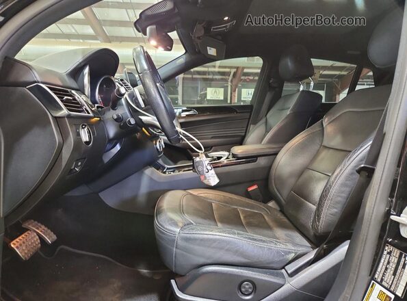 4JGED6EB0JA094833 2018 MERCEDES-BENZ GLE Черный Вид салона спереди