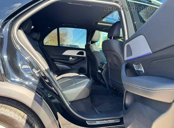 4JGFB4EB6SB489464 2025 MERCEDES-BENZ GLE Black Հետևի տեսք