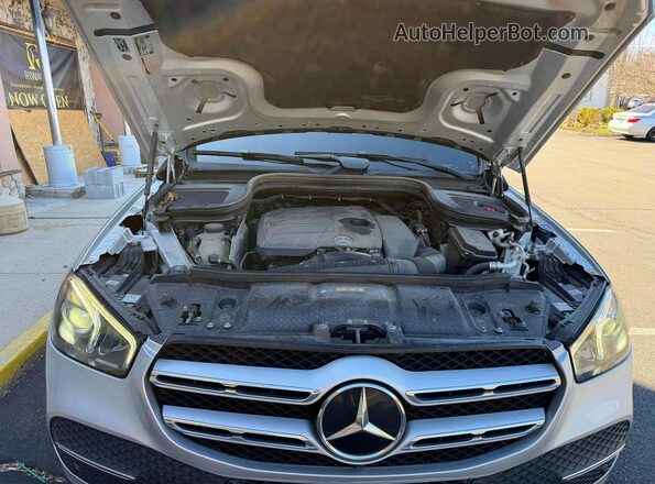 4JGFB4KB3MA457018 2021 MERCEDES-BENZ GLE Silver Widok komory silnika