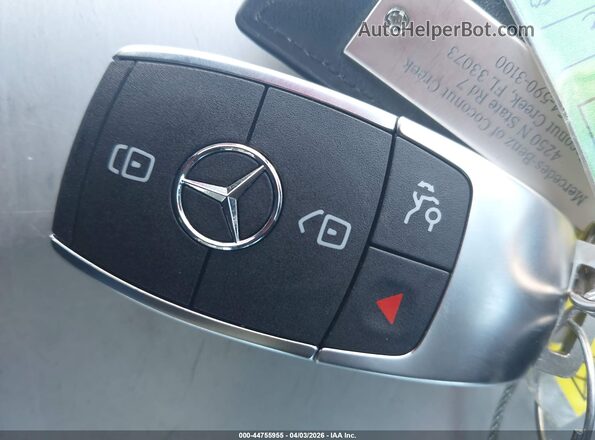 4JGFB4KB4MA494370 2021 MERCEDES-BENZ GLE 350 White Widok deski rozdzielczej