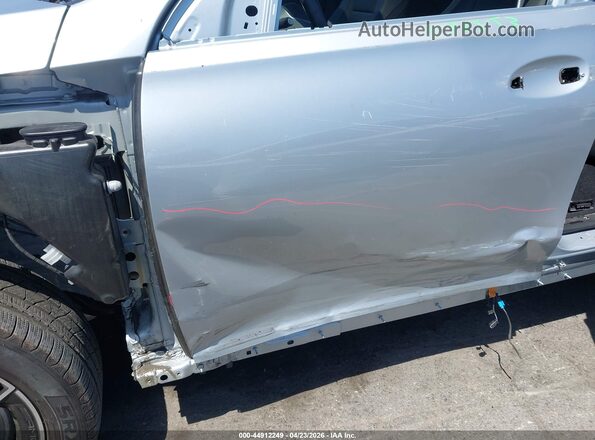 4JGFB5KB9PA961082 2023 MERCEDES-BENZ GLE 450 Silver Widok z przodu