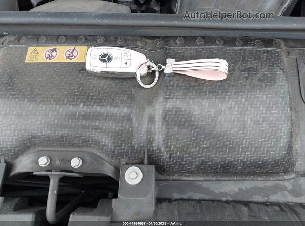 4JGFF5KEXRB074909 2024 MERCEDES-BENZ GLS 450 White Առջևի վահանակի տեսք