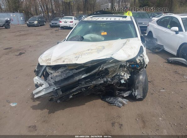 4S3BNAD69J3023016 2018 SUBARU LEGACY White Вид щитка приладів