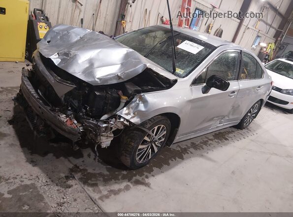 4S3BNAF62K3035779 2019 SUBARU LEGACY Silver Передня ліва чверть