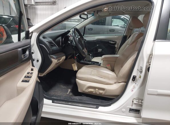 4S3BNEN61G3062844 2016 SUBARU LEGACY White Vista interior delantera